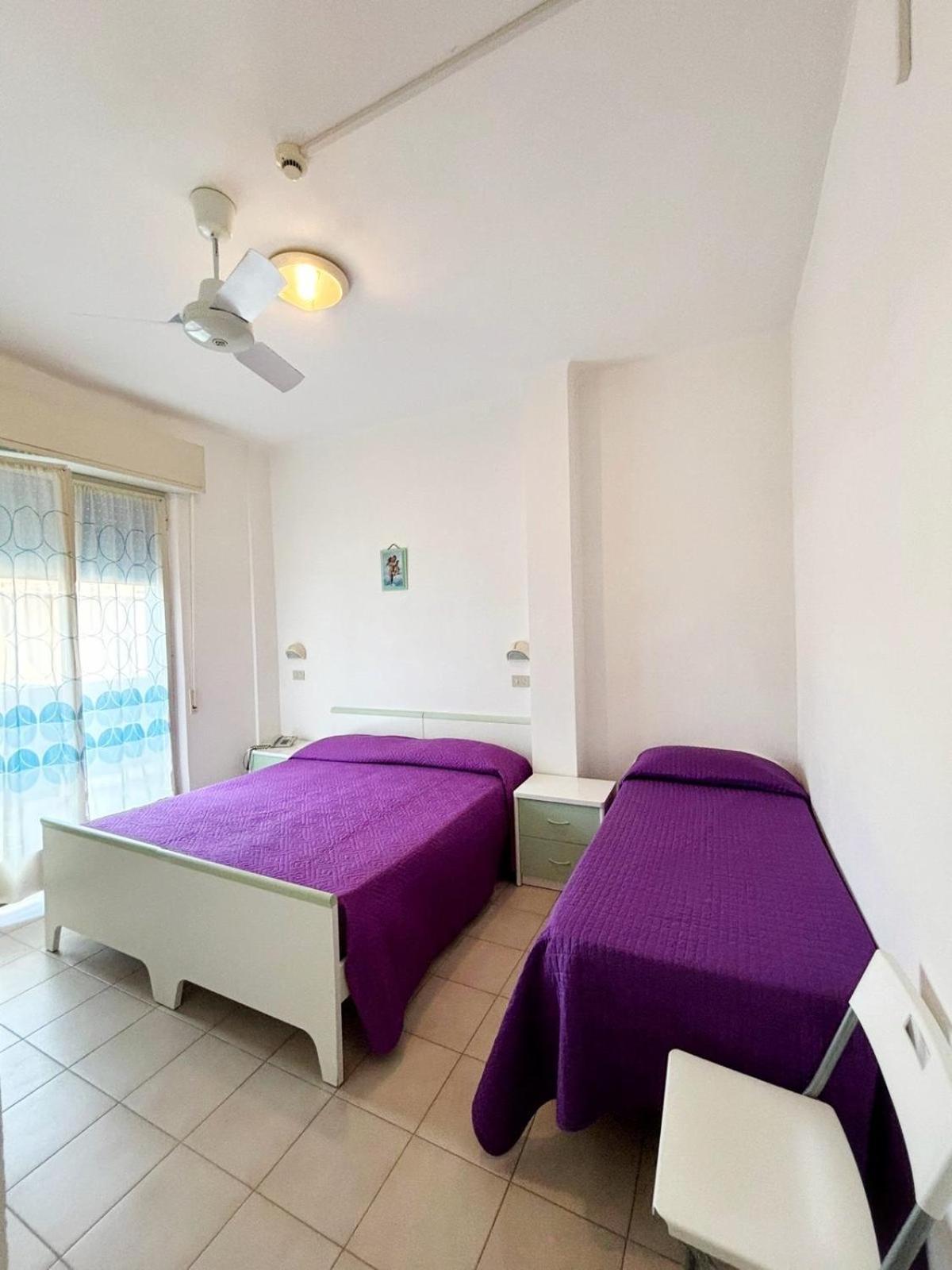 Hotel Dinarica Marotta Εξωτερικό φωτογραφία