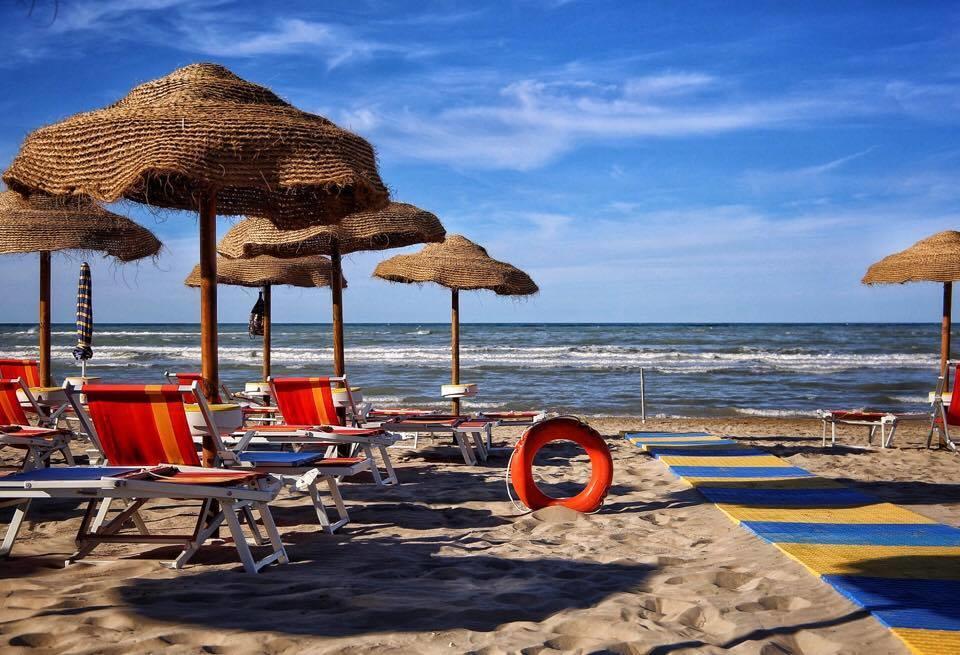 Hotel Dinarica Marotta Εξωτερικό φωτογραφία